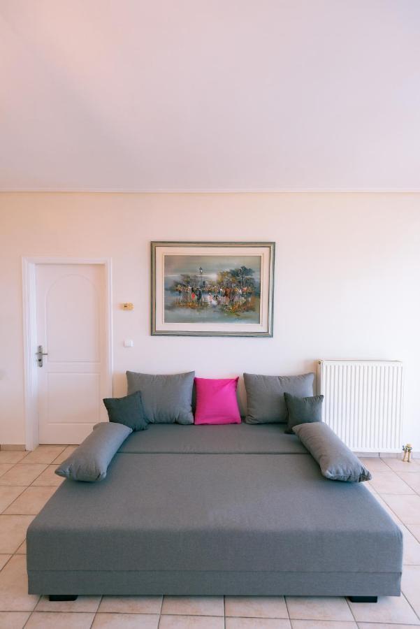 Georgia'S Holiday Apartment With Amazing Sea View Porto Rafti Exterior photo